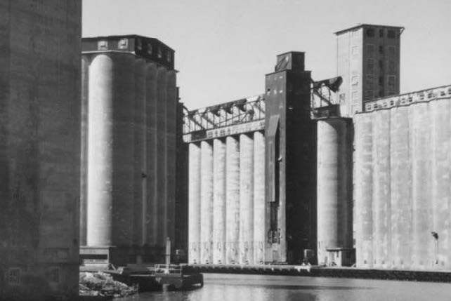 Buffalo’s Grain Elevators - UB Regional Institute